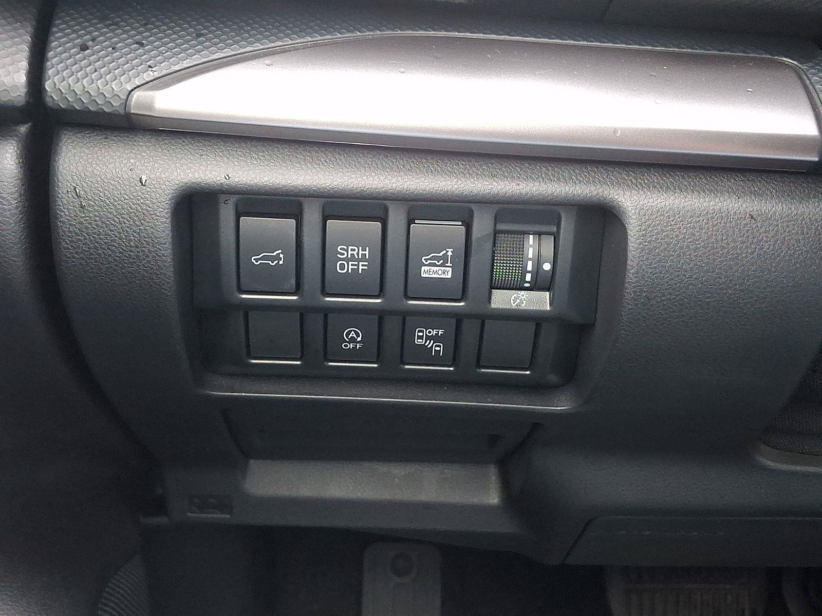 Used 2023 Subaru Forester Premium AWD/4WD image 25