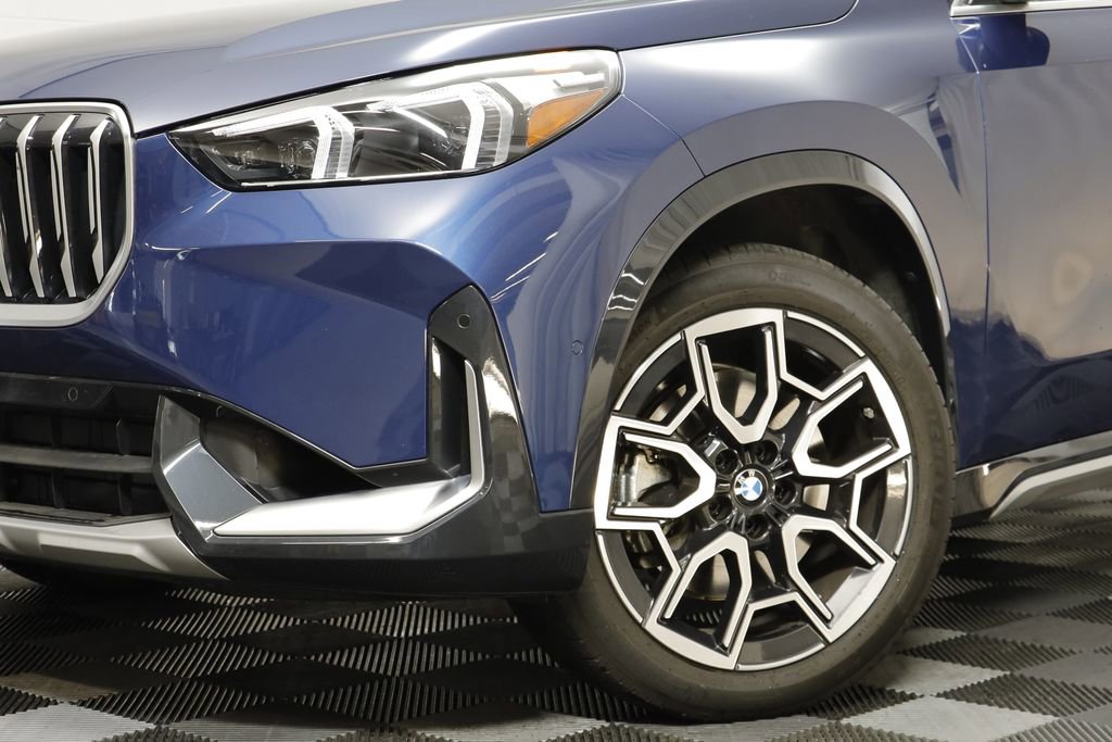 Certified 2025 BMW X1 xDrive28i image 3