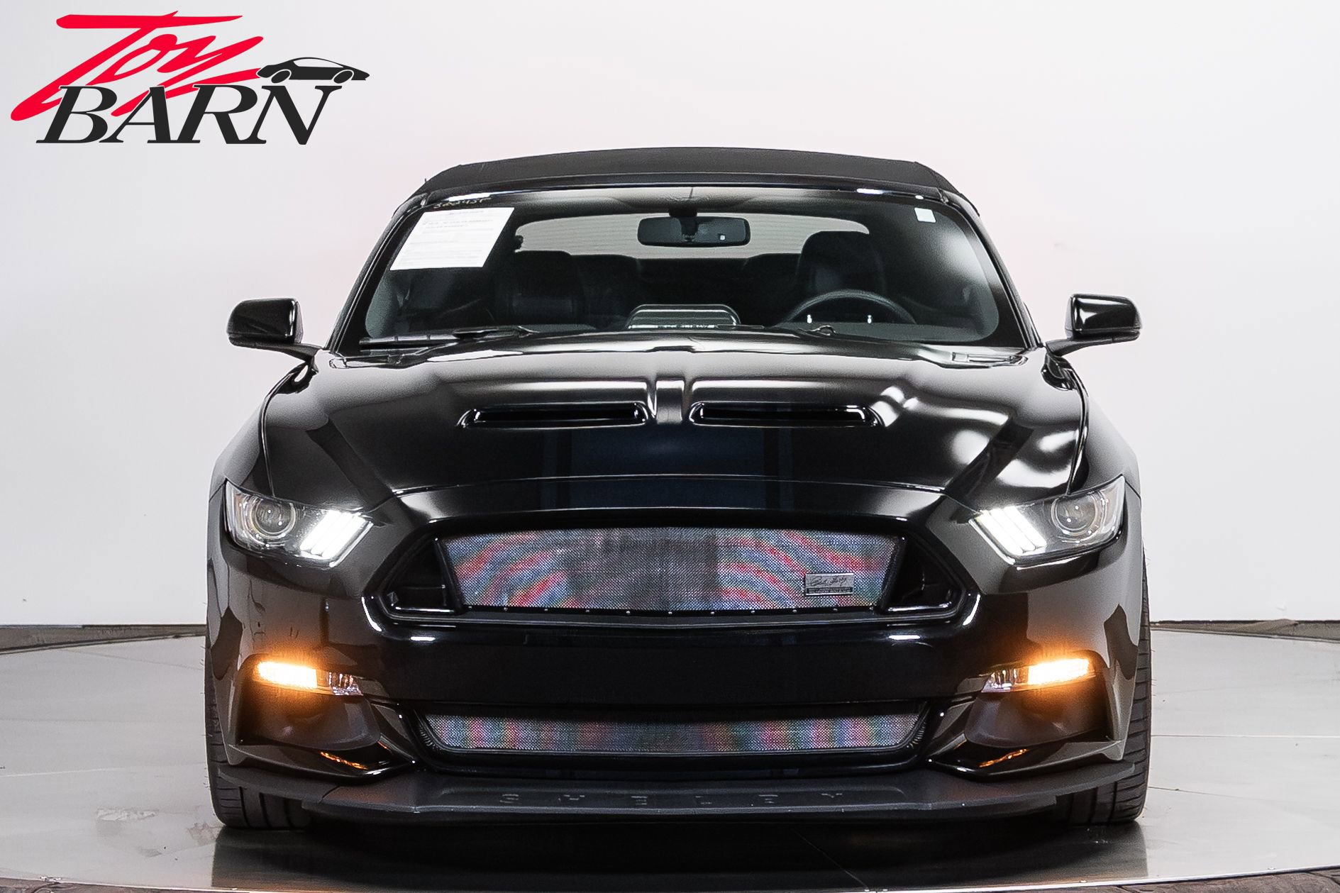 Used 2017 Ford Mustang GT Premium w/ Equipment Group 401A RWD image 16