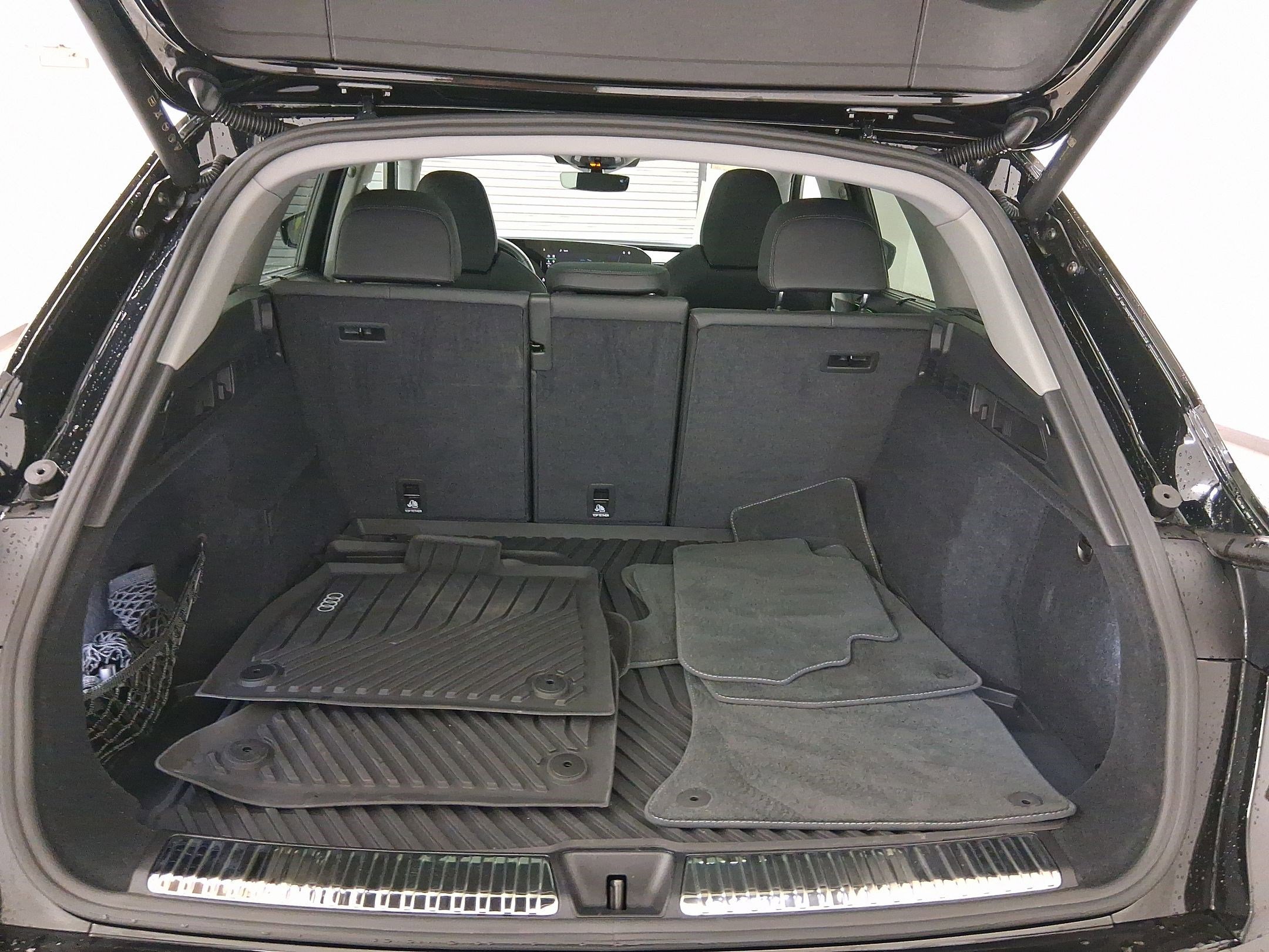 Certified 2025 Audi Q5 Premium Plus w/ Premium Plus image 28