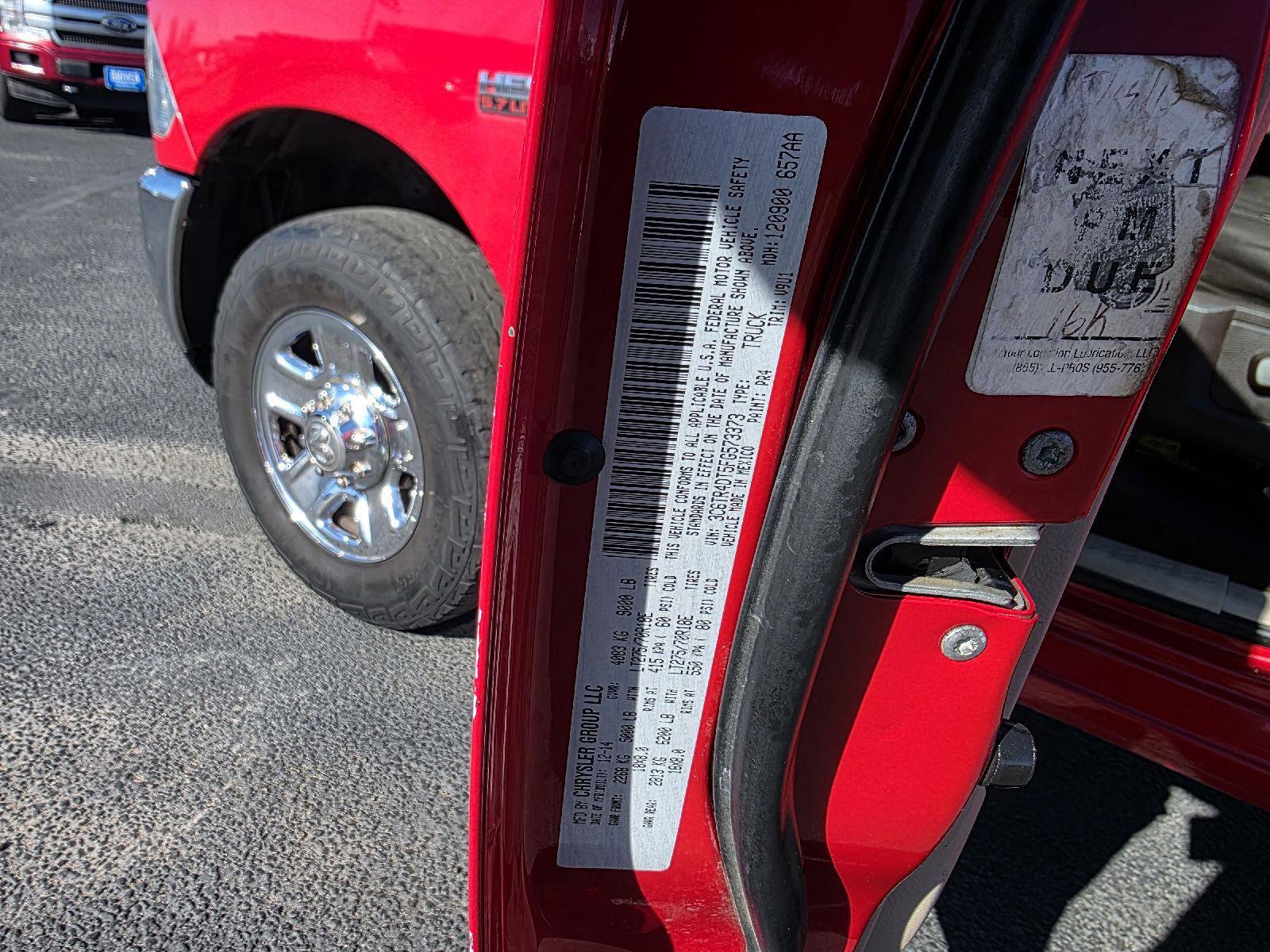 Used 2015 RAM 2500 SLT RWD image 16