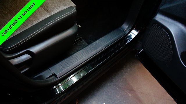 Used 2022 Nissan Rogue SV image 60