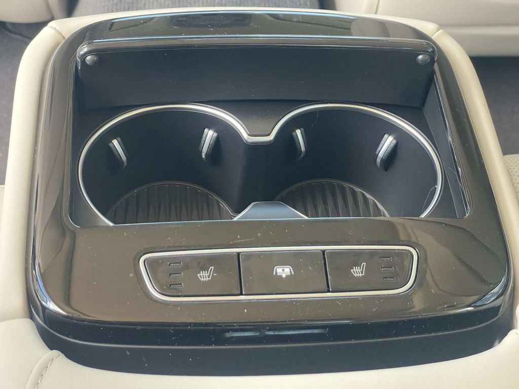 Used 2023 Genesis G80 3.5T Sport image 17