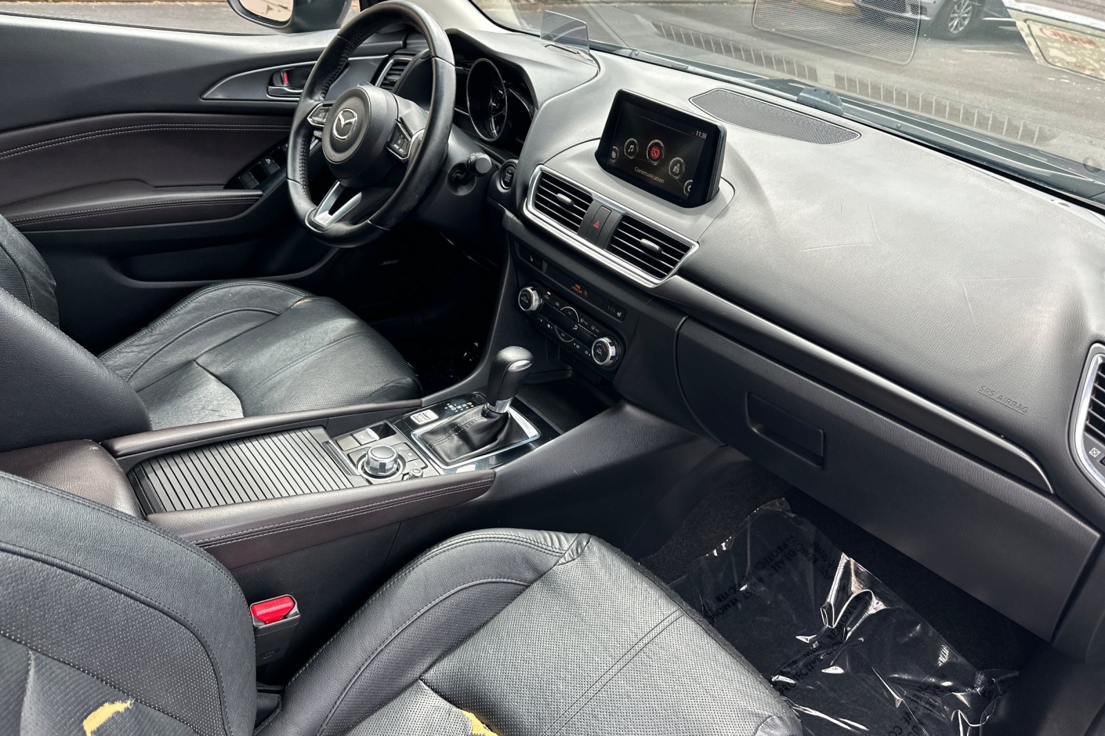 Used 2017 MAZDA MAZDA3 Grand Touring FWD image 34