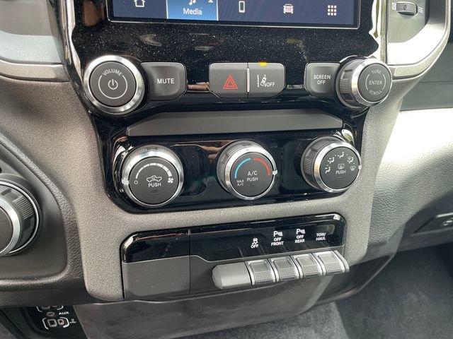 Used 2025 RAM 1500 Tradesman AWD/4WD image 31