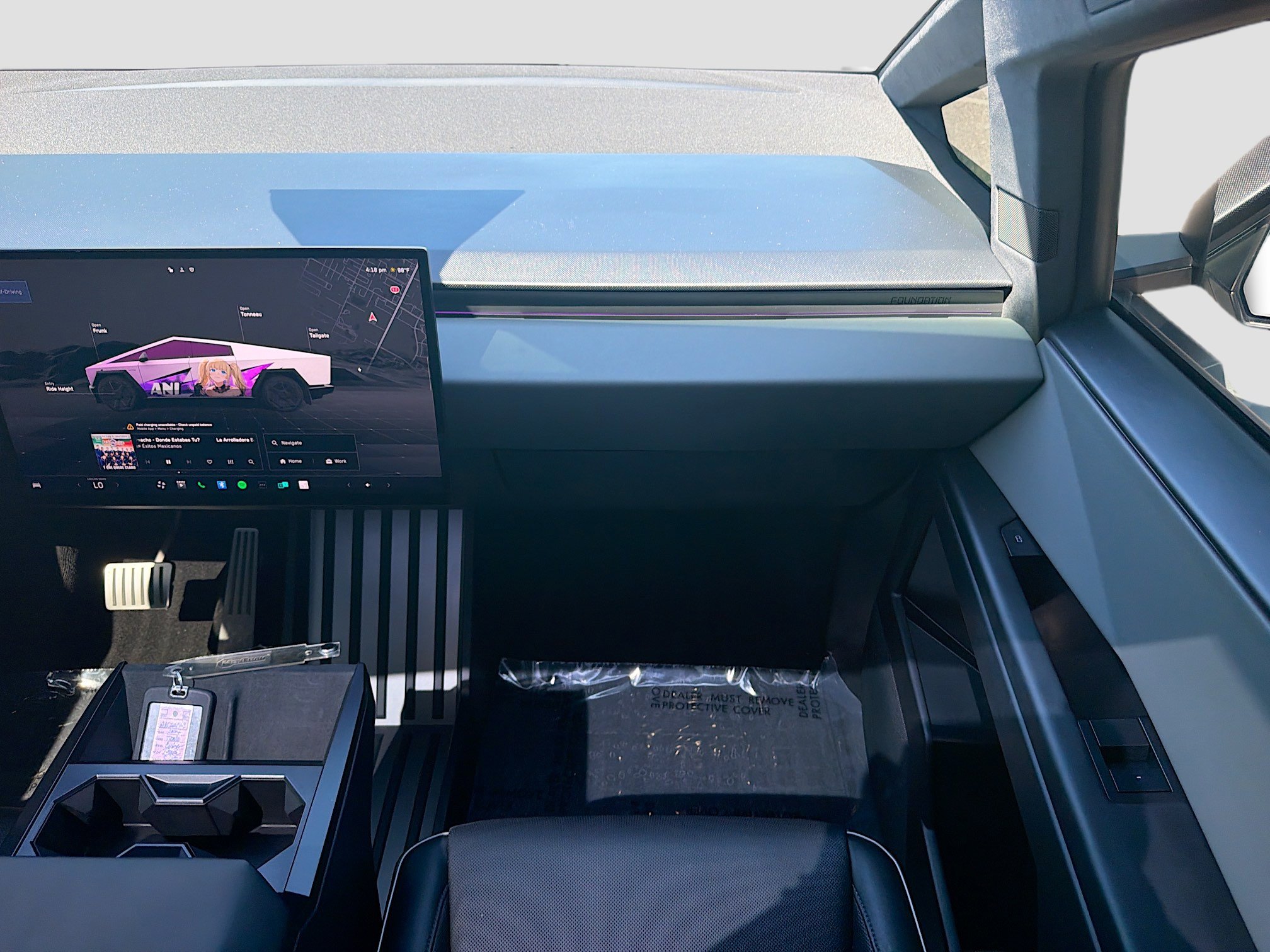 Used 2024 Tesla Cybertruck AWD Crew Cab image 18