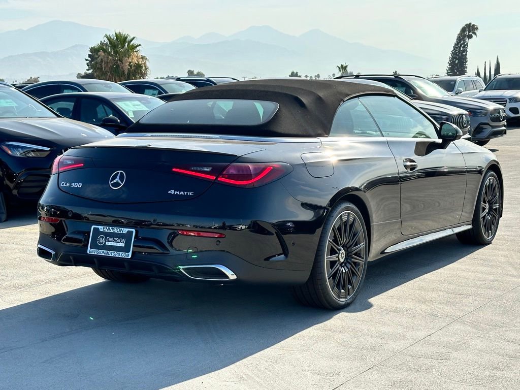 Used 2024 Mercedes-Benz CLE 300 4MATIC Cabriolet image 12