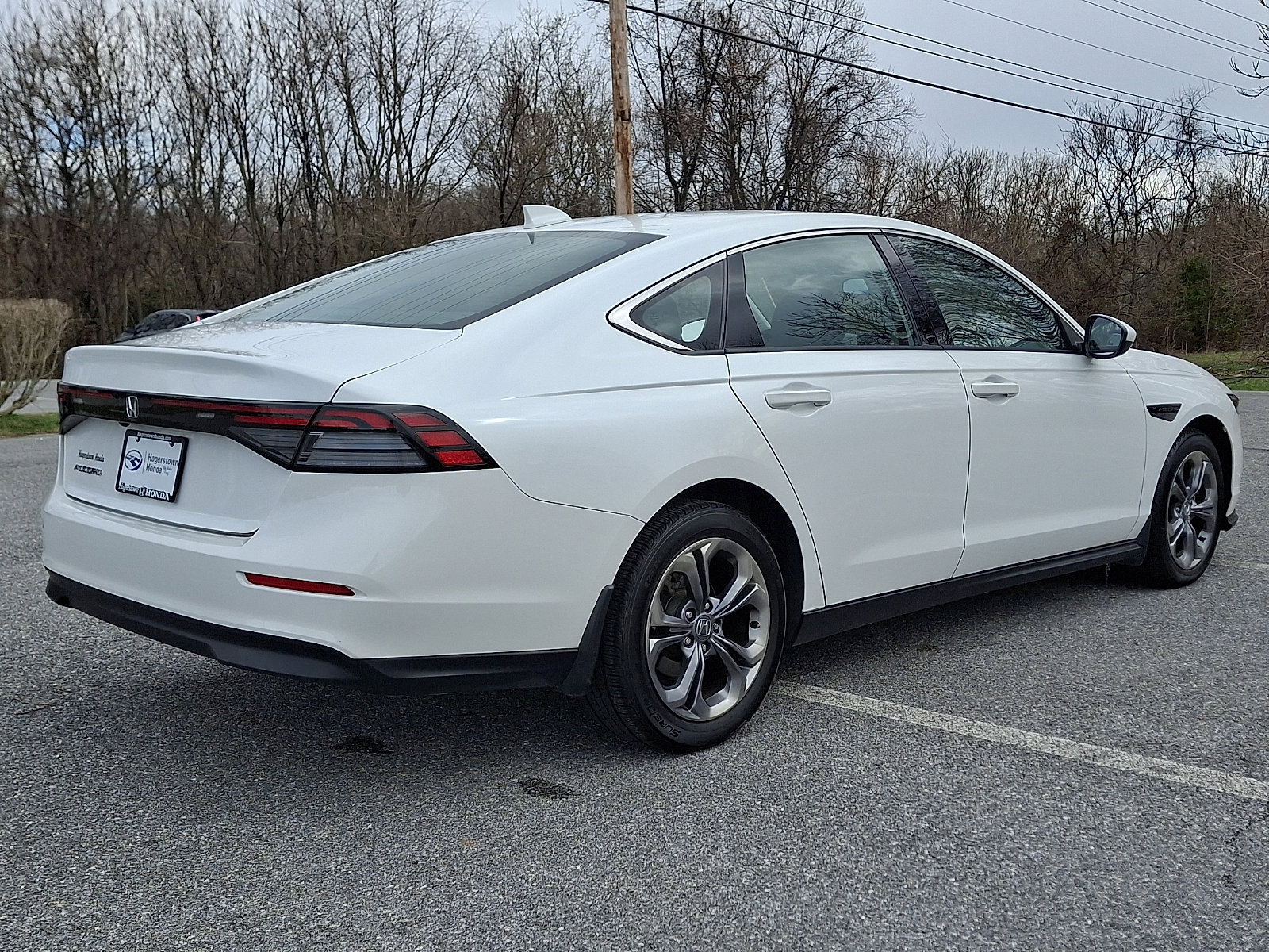 Used 2023 Honda Accord EX image 6