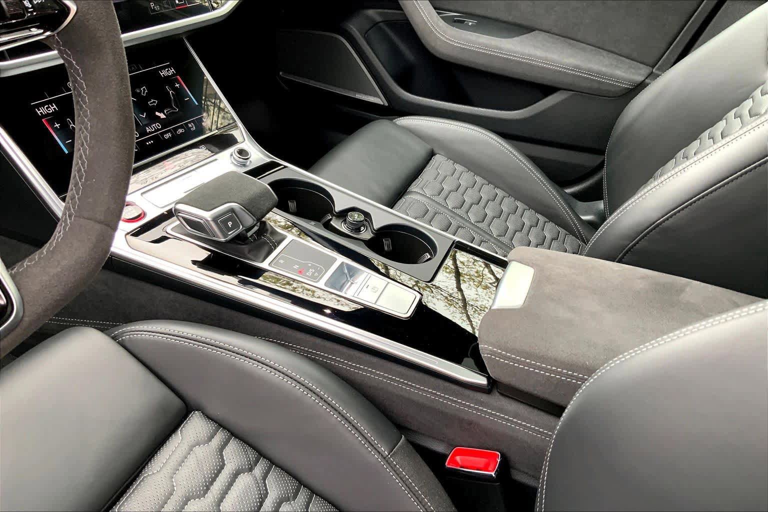 Used 2025 Audi RS 6 performance AWD/4WD image 16