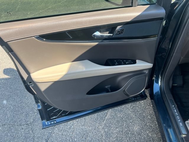 Certified 2023 Lincoln Nautilus Reserve AWD/4WD image 14