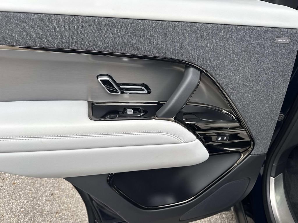 Certified 2023 Land Rover Range Rover Sport SE AWD/4WD image 13