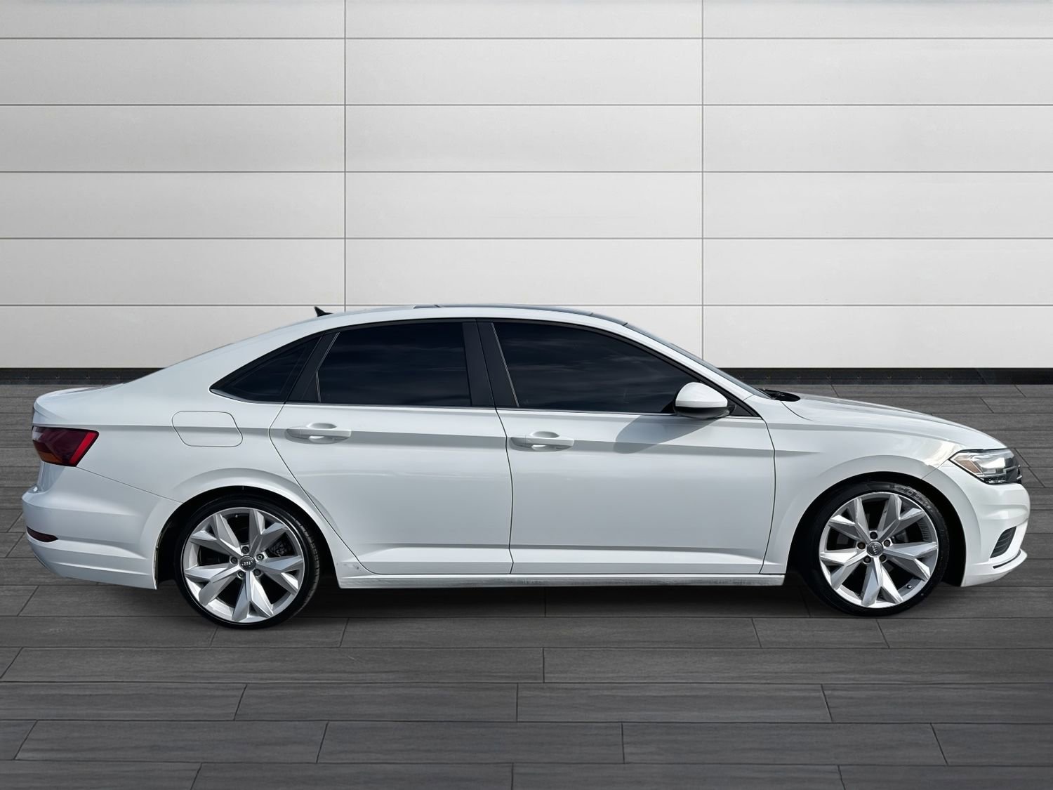 Used 2020 Volkswagen Jetta SE w/ SE Cold Weather Package FWD image 3