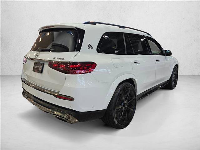 New 2026 Mercedes-Benz Maybach GLS 600 4MATIC video 2