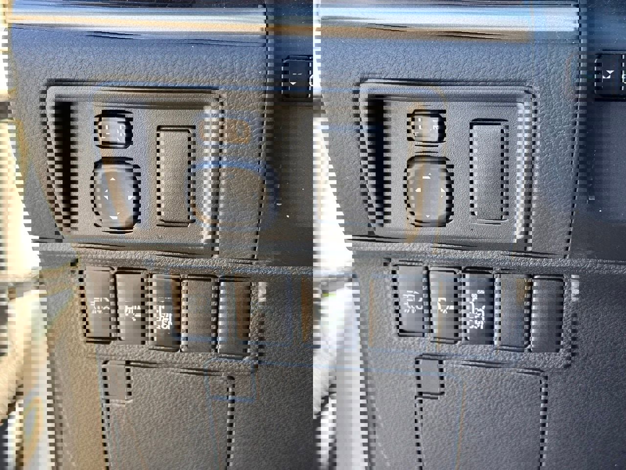 Used 2018 Lexus ES 350 w/ Navigation System Package image 23