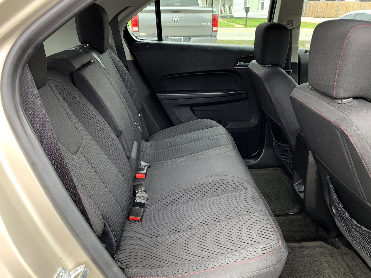 Used 2015 Chevrolet Equinox LS FWD image 32