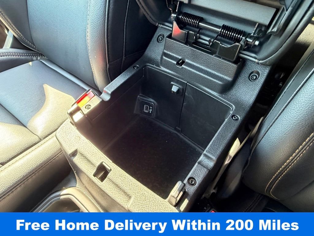 Used 2024 Jeep Wrangler Unlimited Sahara w/ Technology Group image 27