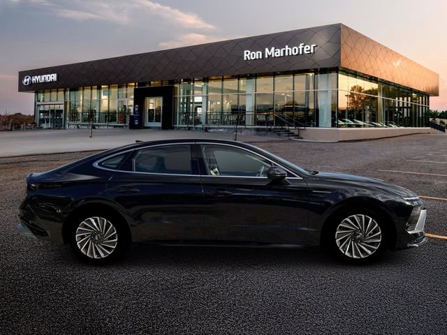 New 2026 Hyundai Sonata Limited image 9