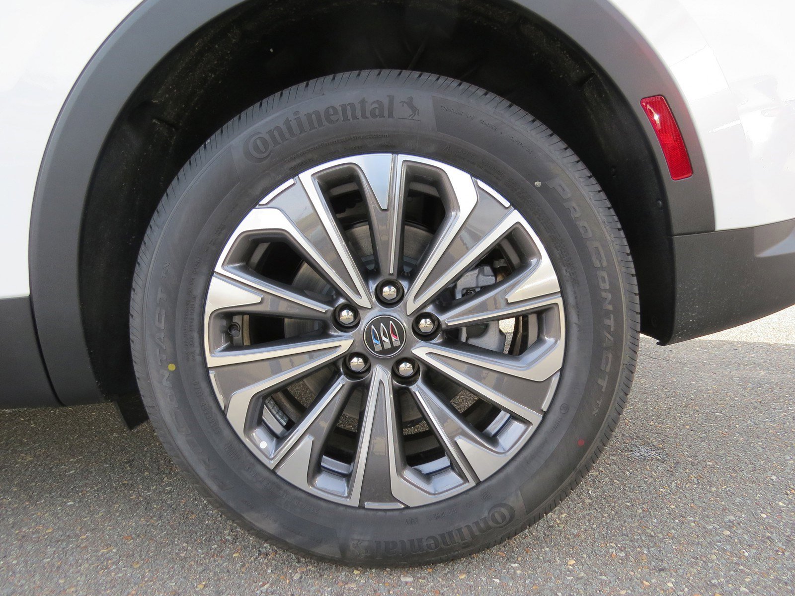 New 2025 Buick Envision Preferred image 12