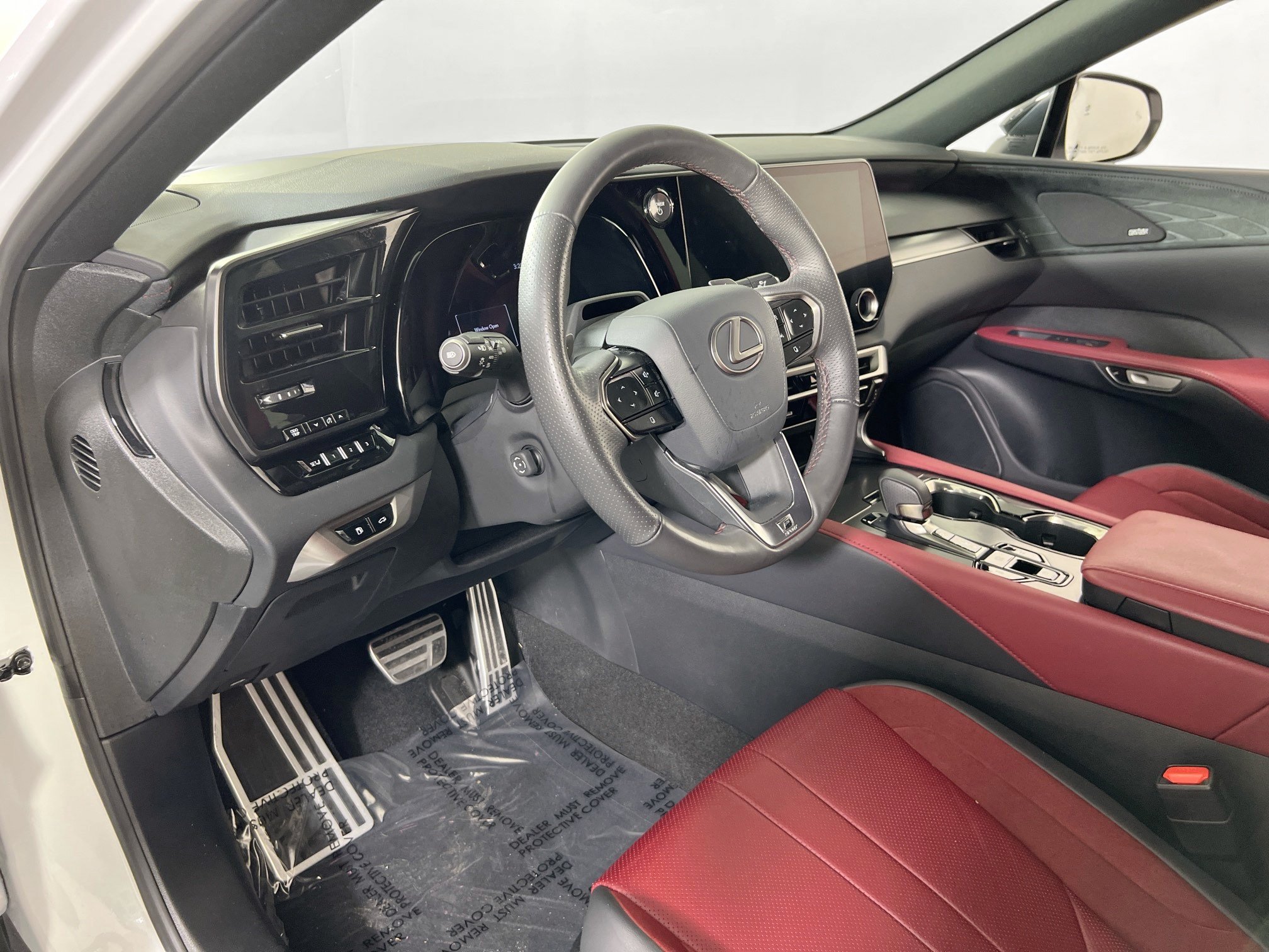 Used 2024 Lexus RX 500h F Sport w/ Convenience Package AWD/4WD image 9