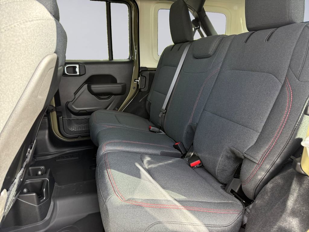 New 2025 Jeep Wrangler Unlimited Rubicon image 16