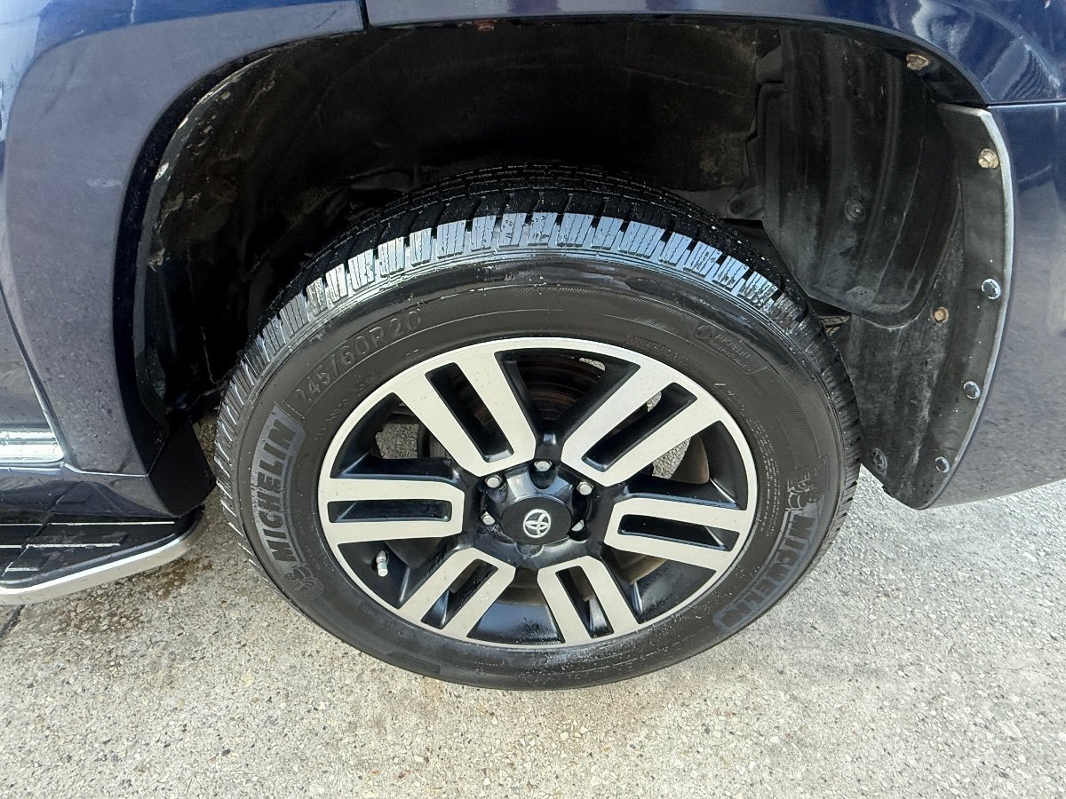 Used 2018 Toyota 4Runner Limited RWD image 12
