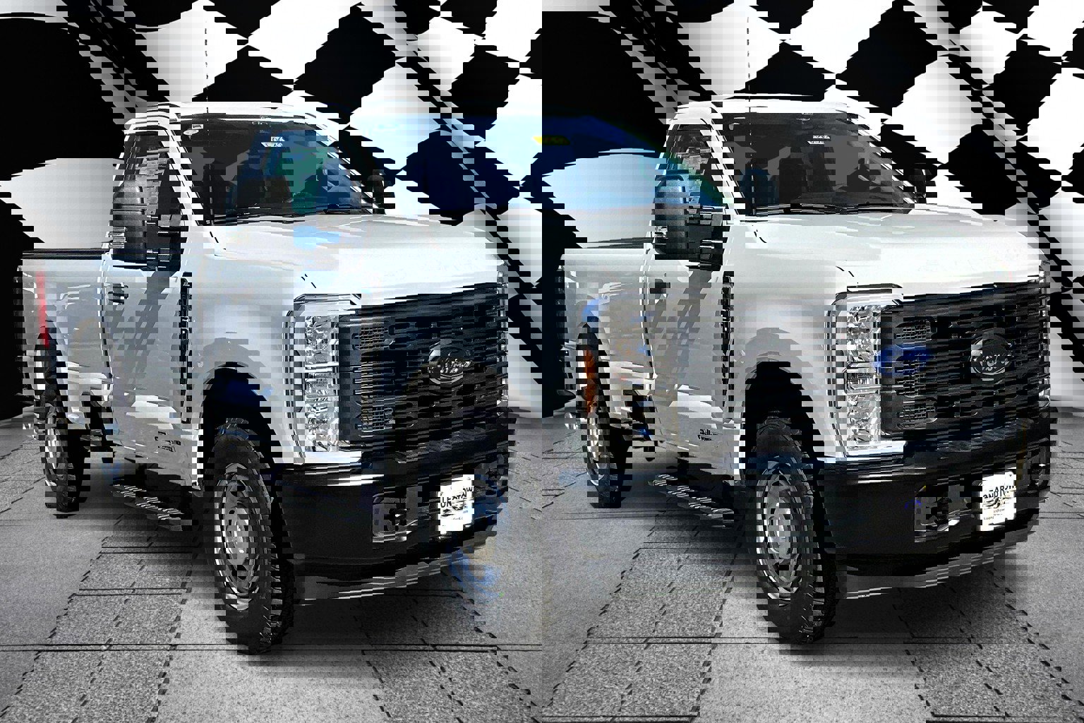 New 2026 Ford F250 XL image 2