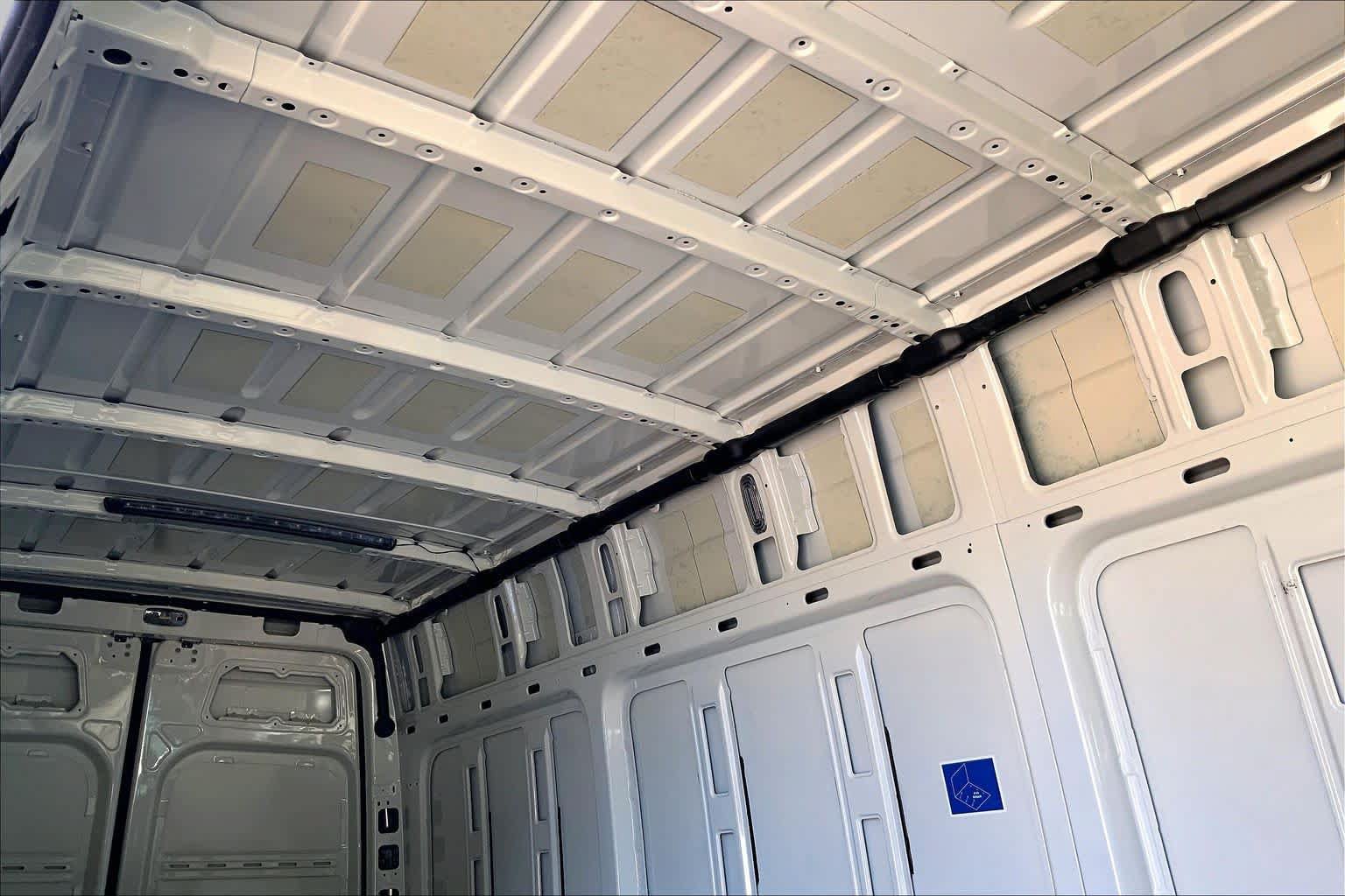 Used 2022 Mercedes-Benz Sprinter 2500 image 14