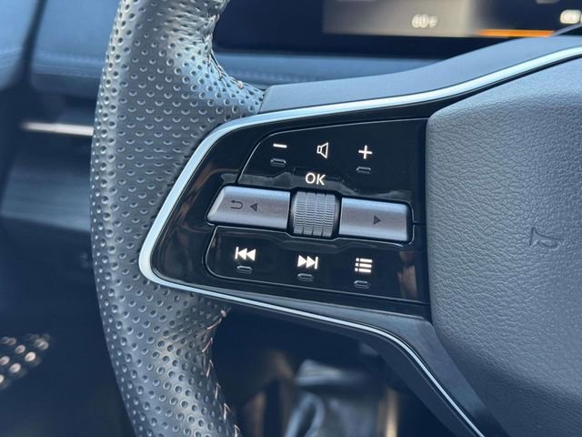 Used 2023 Nissan Ariya image 25