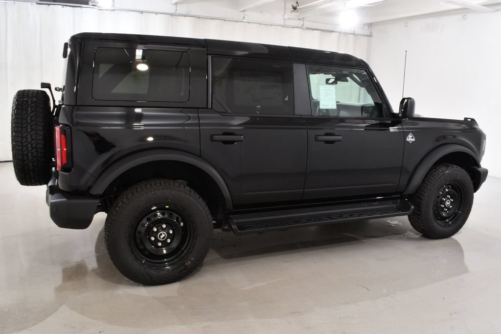 New 2026 Ford Bronco Outer Banks AWD/4WD image 11
