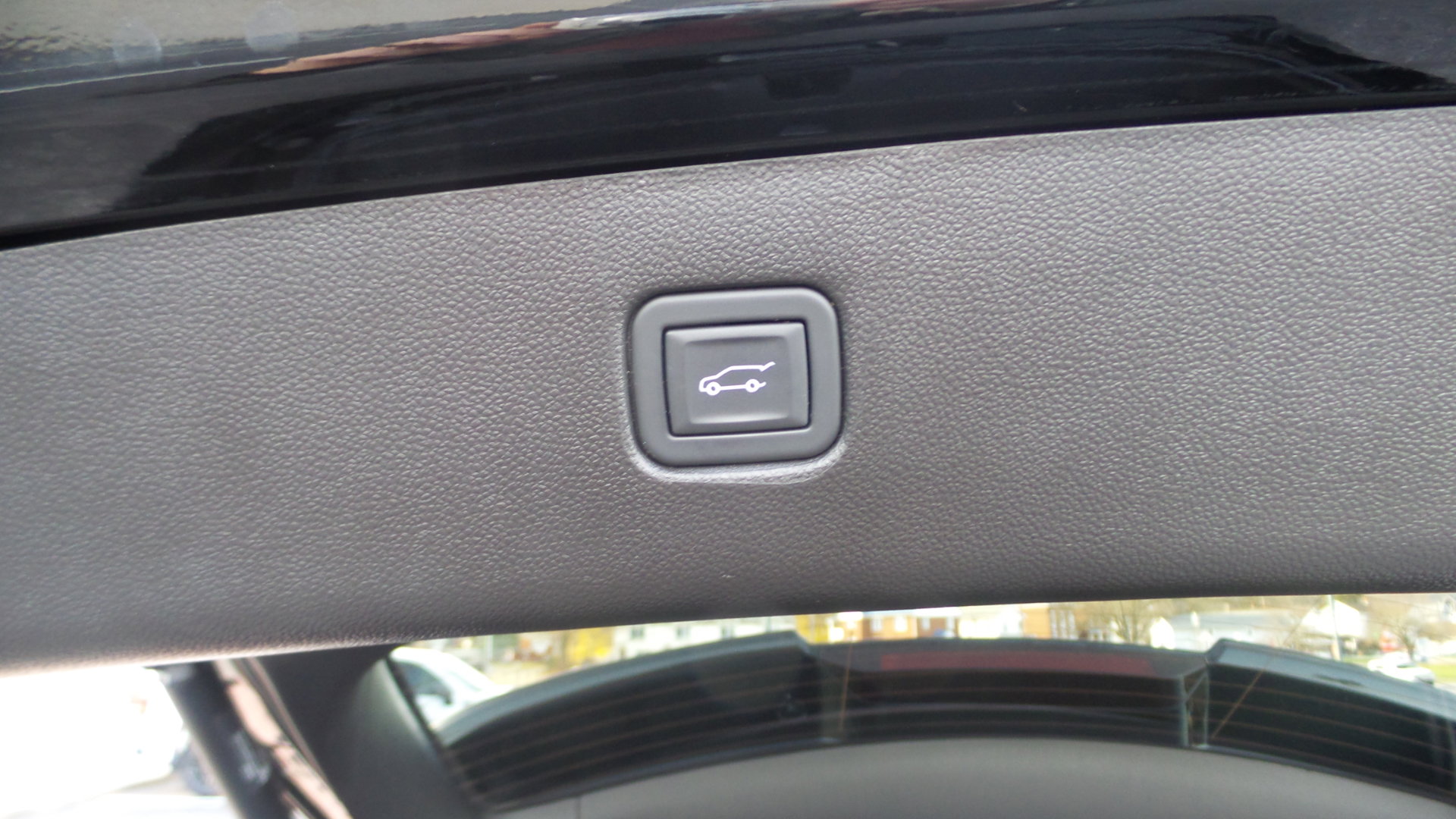 Used 2023 Chevrolet Blazer RS image 9