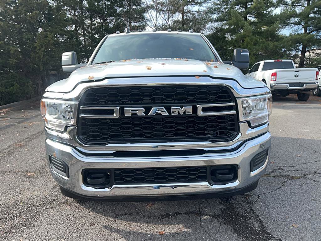New 2024 RAM 3500 Tradesman w/ Chrome Appearance Group image 2