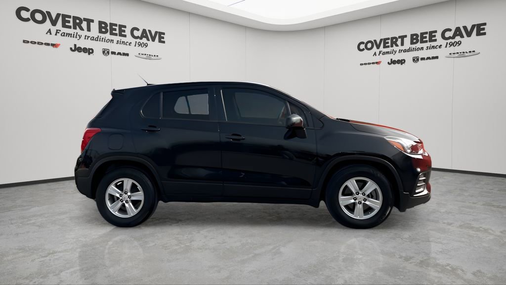 Used 2020 Chevrolet Trax LS w/ Tint and Cruise Package image 11