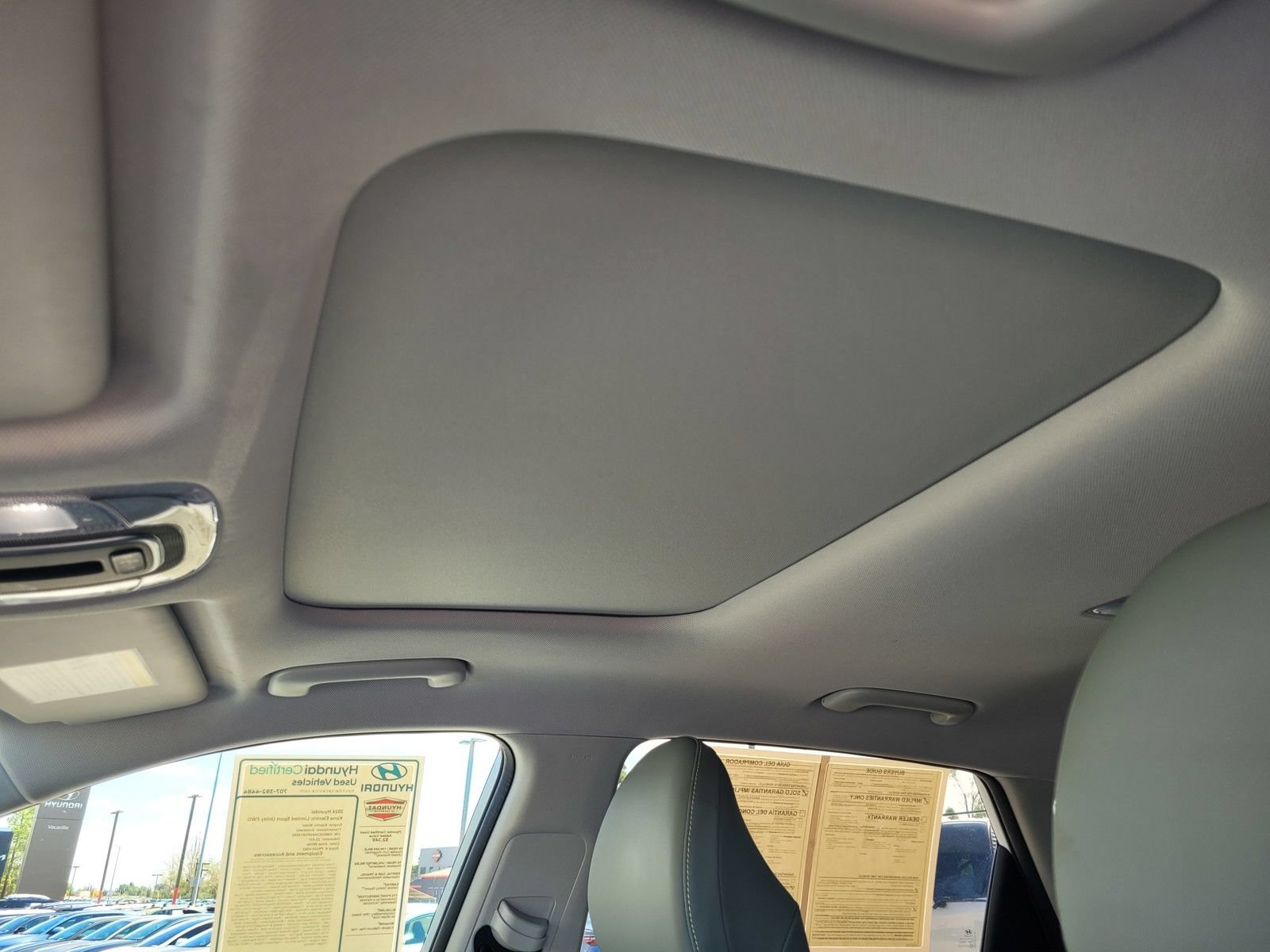 Certified 2024 Hyundai Kona Limited FWD image 23