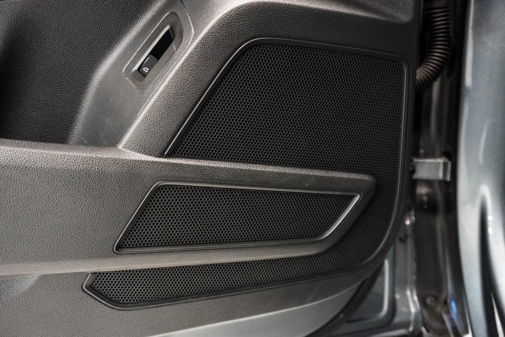 Used 2019 Volkswagen Atlas SE w/ Towing Package FWD image 19