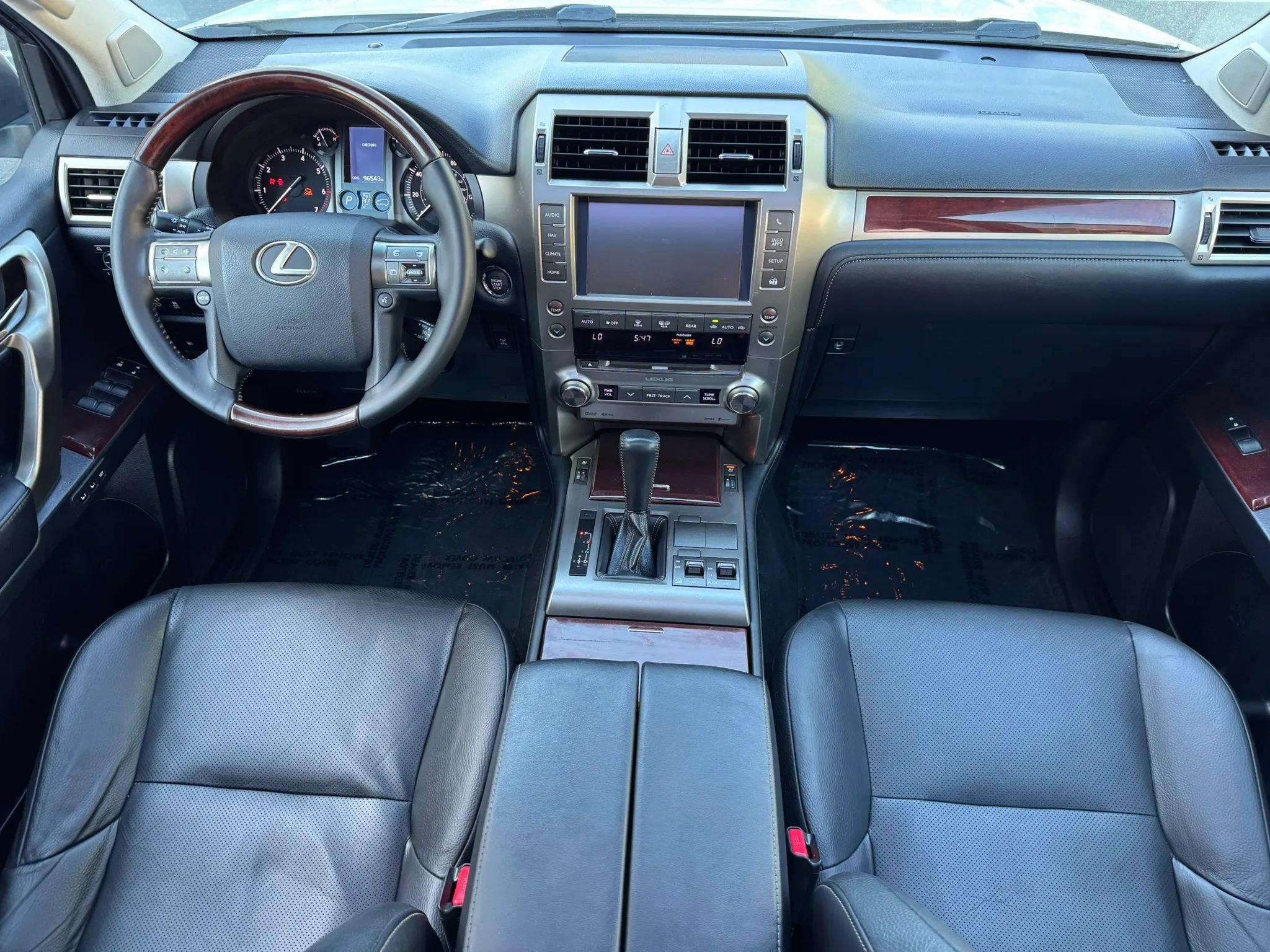 Used 2016 Lexus GX 460 w/ Premium Package AWD/4WD image 21