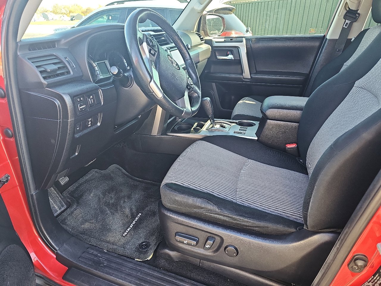 Used 2014 Toyota 4Runner 2WD image 9