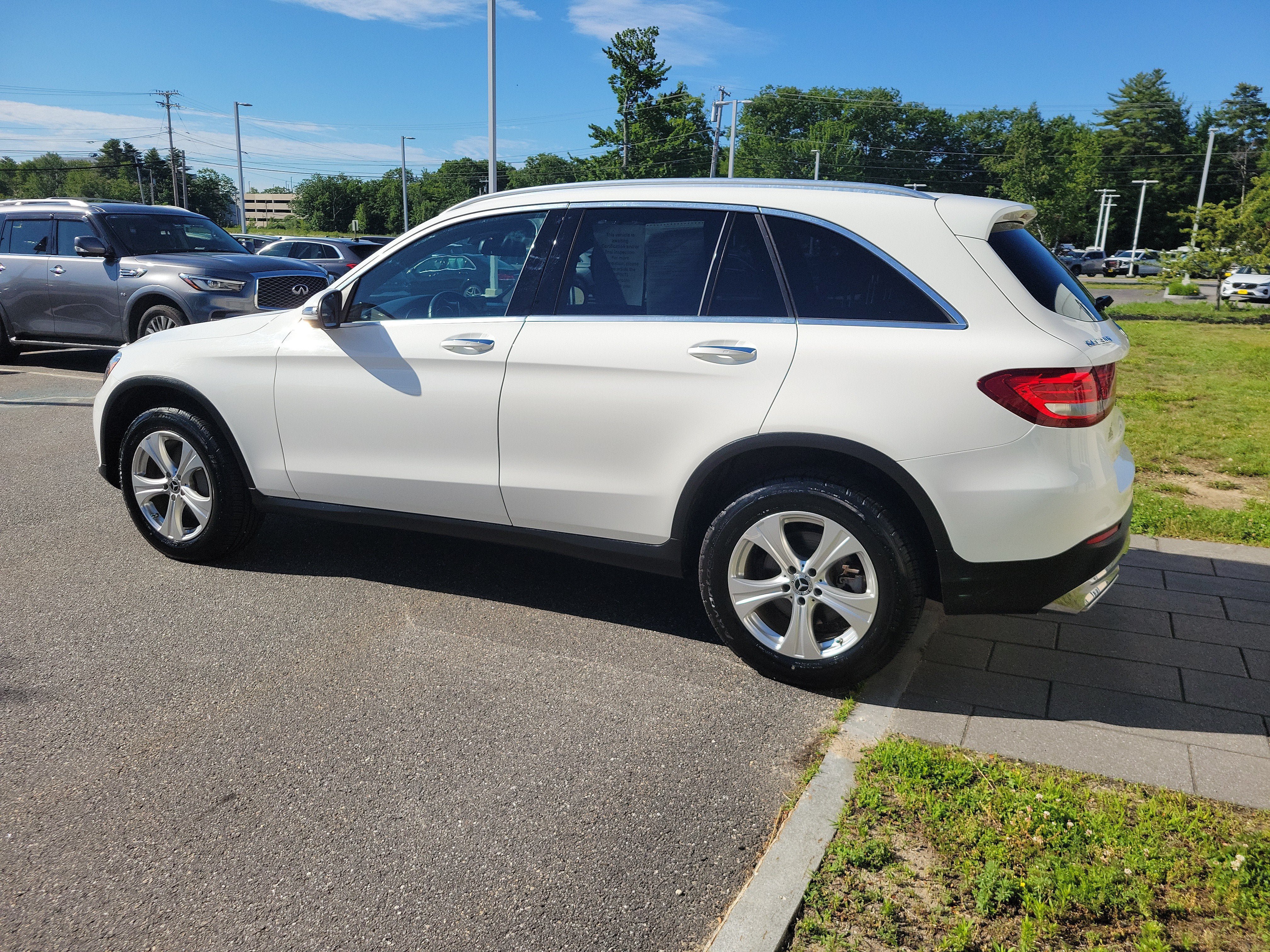 Used 2018 Mercedes-Benz GLC 300 4MATIC image 5