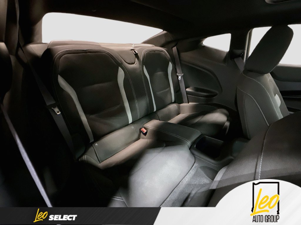 Used 2017 Chevrolet Camaro SS RWD image 28