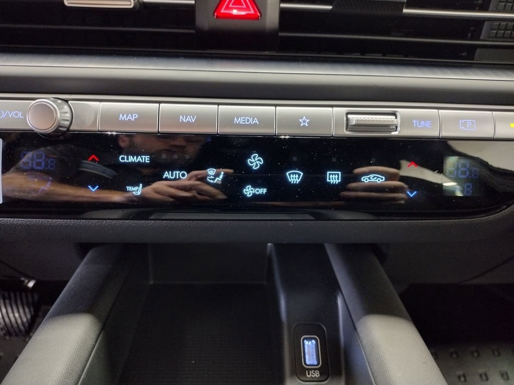 Used 2025 Hyundai Ioniq 6 SE image 31