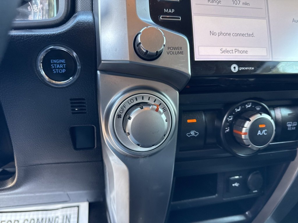 Used 2022 Toyota 4Runner SR5 image 31