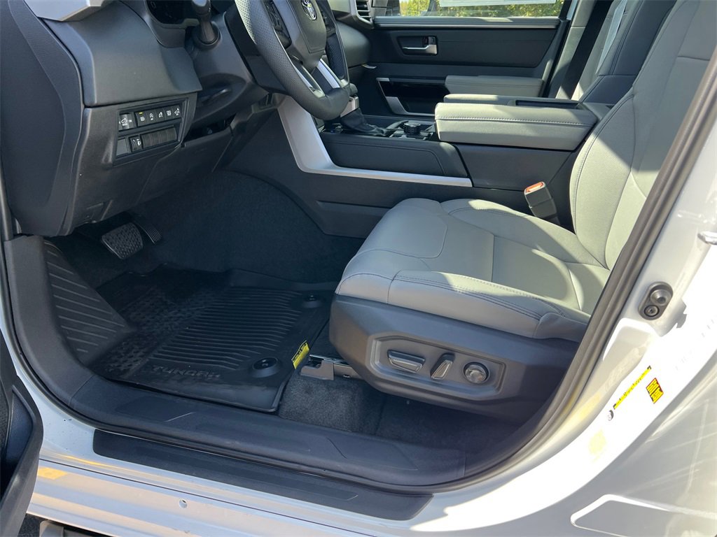 New 2026 Toyota Tundra Limited image 9