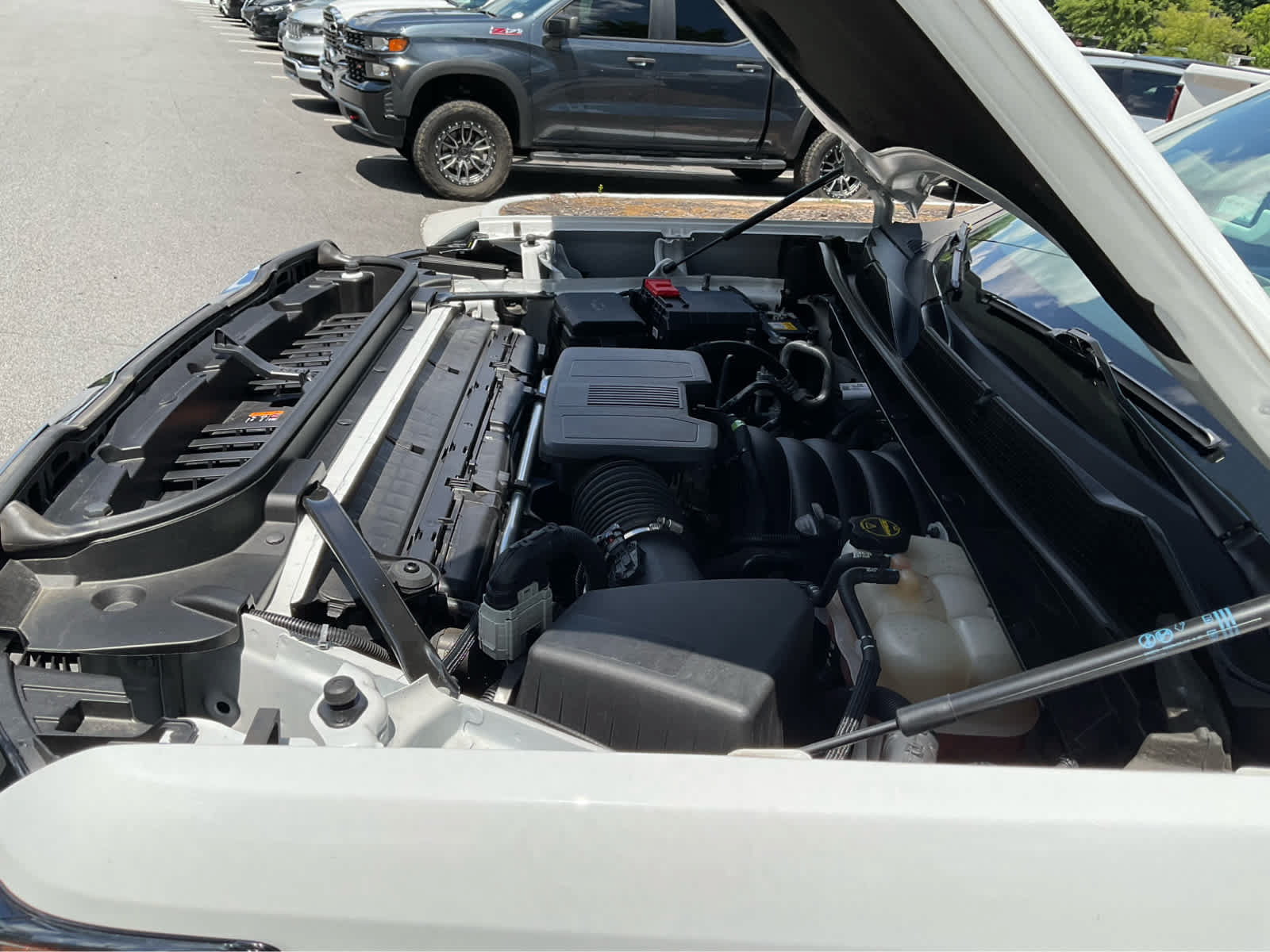 Used 2024 GMC Sierra 1500 SLT AWD/4WD image 27