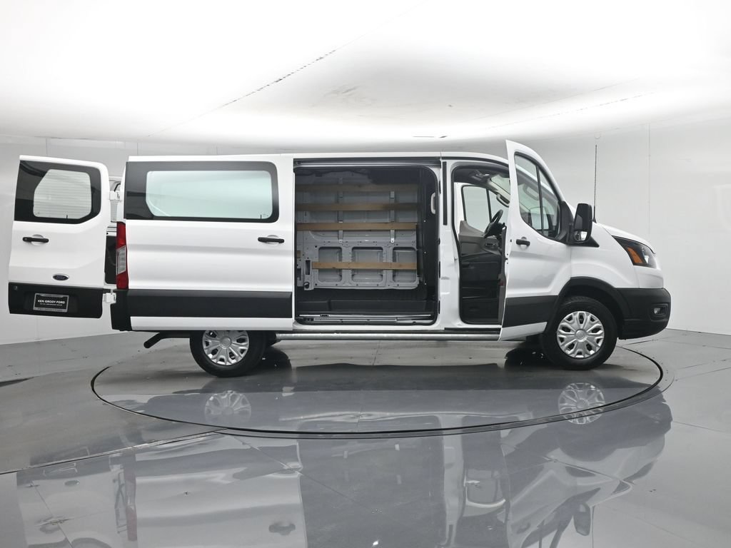 Used 2025 Ford Transit 250 Low Roof w/ Exterior Upgrade Package RWD image 5