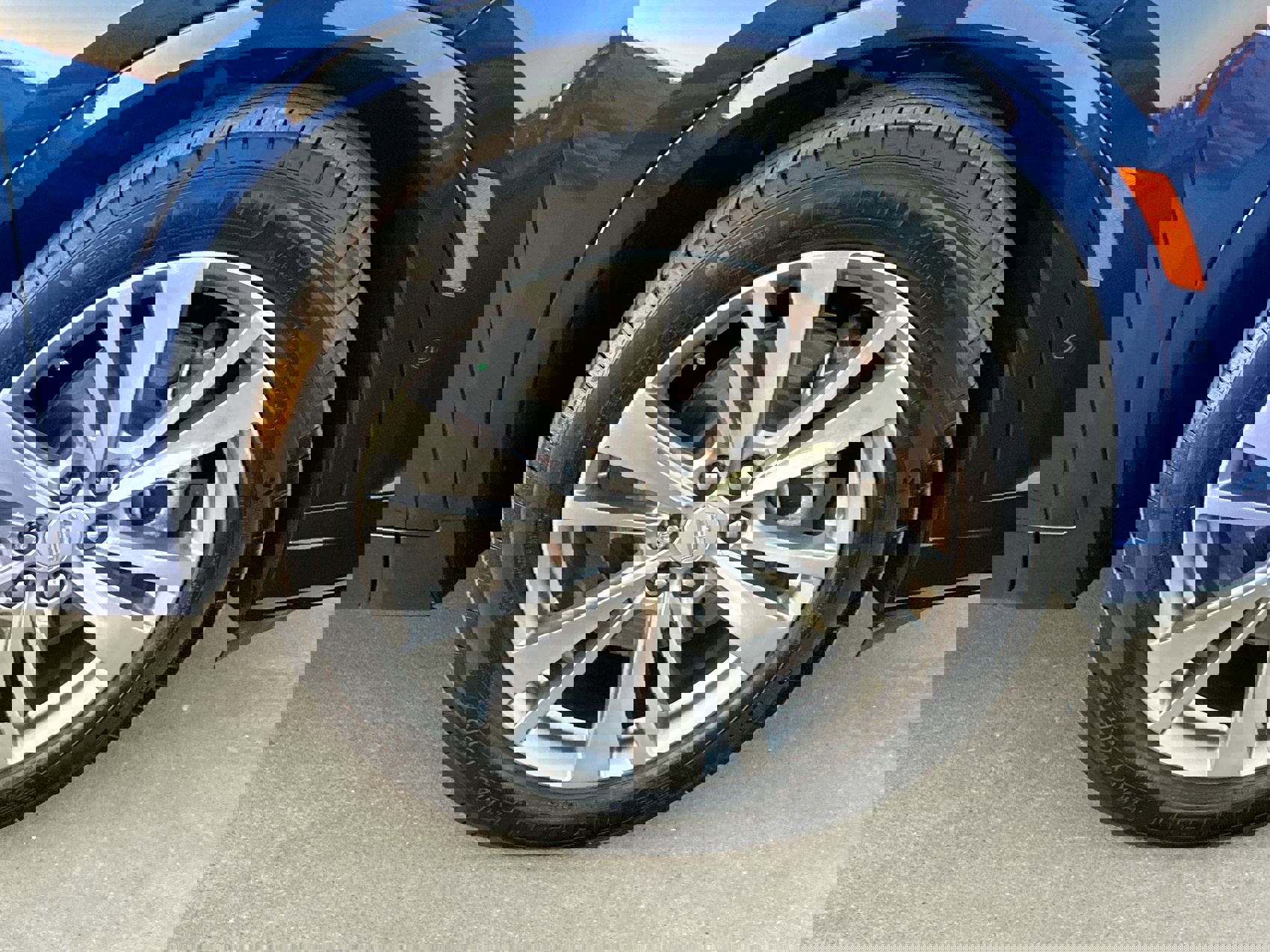 Used 2024 Cadillac XT6 Premium Luxury w/ Platinum Package image 10