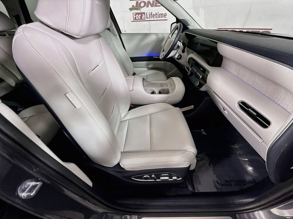 Used 2026 Hyundai Palisade Calligraphy AWD/4WD image 33