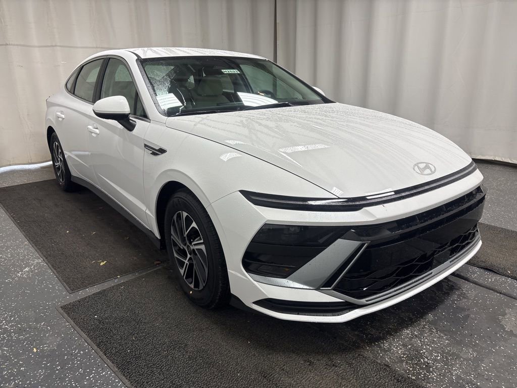 New 2026 Hyundai Sonata Blue image 3