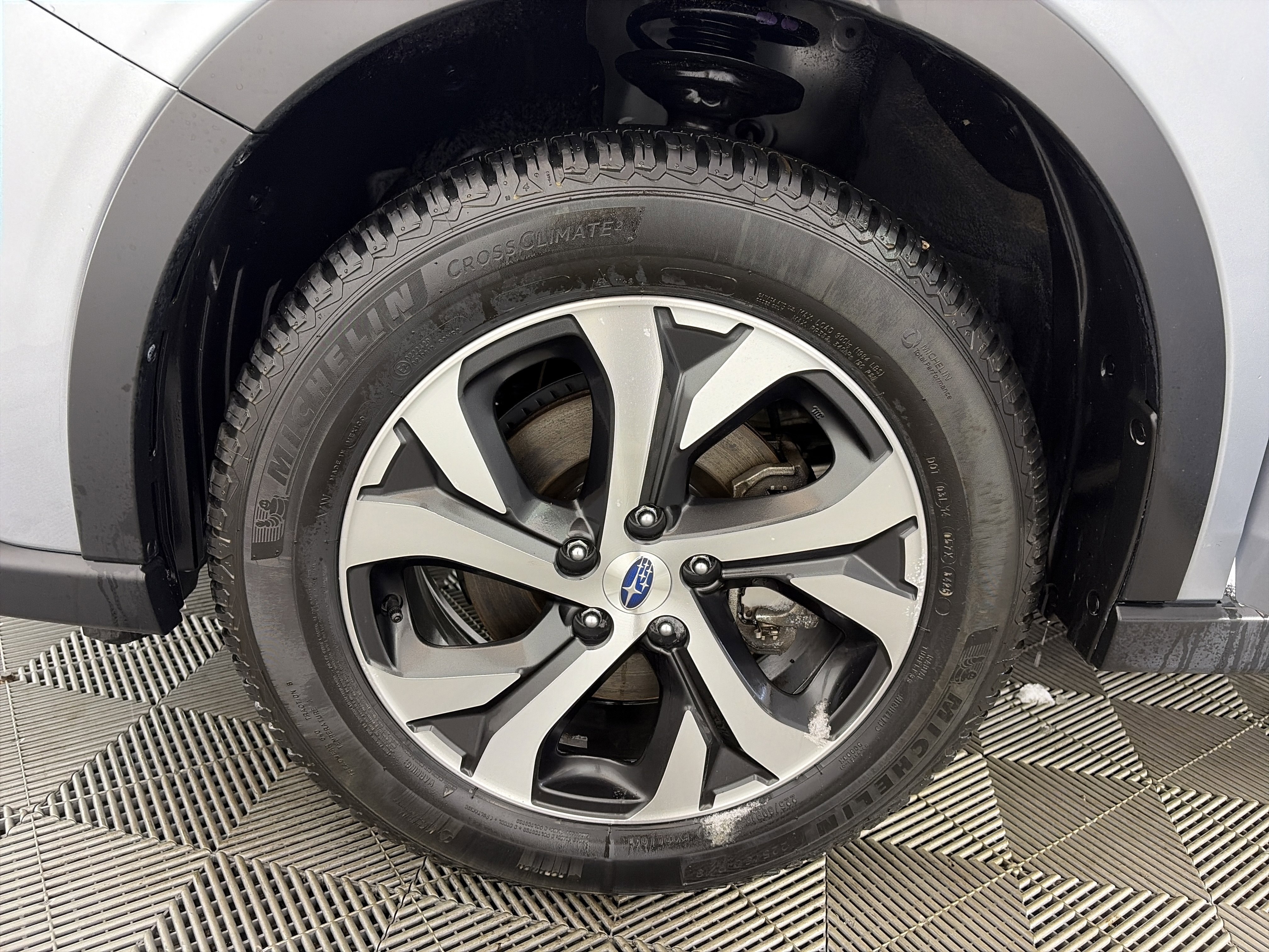 Used 2021 Subaru Outback Limited image 13