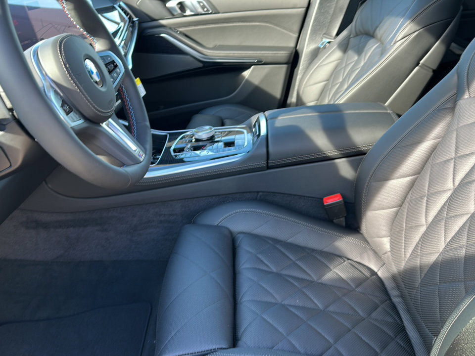 New 2026 BMW X5 M60i w/ Executive Package image 10
