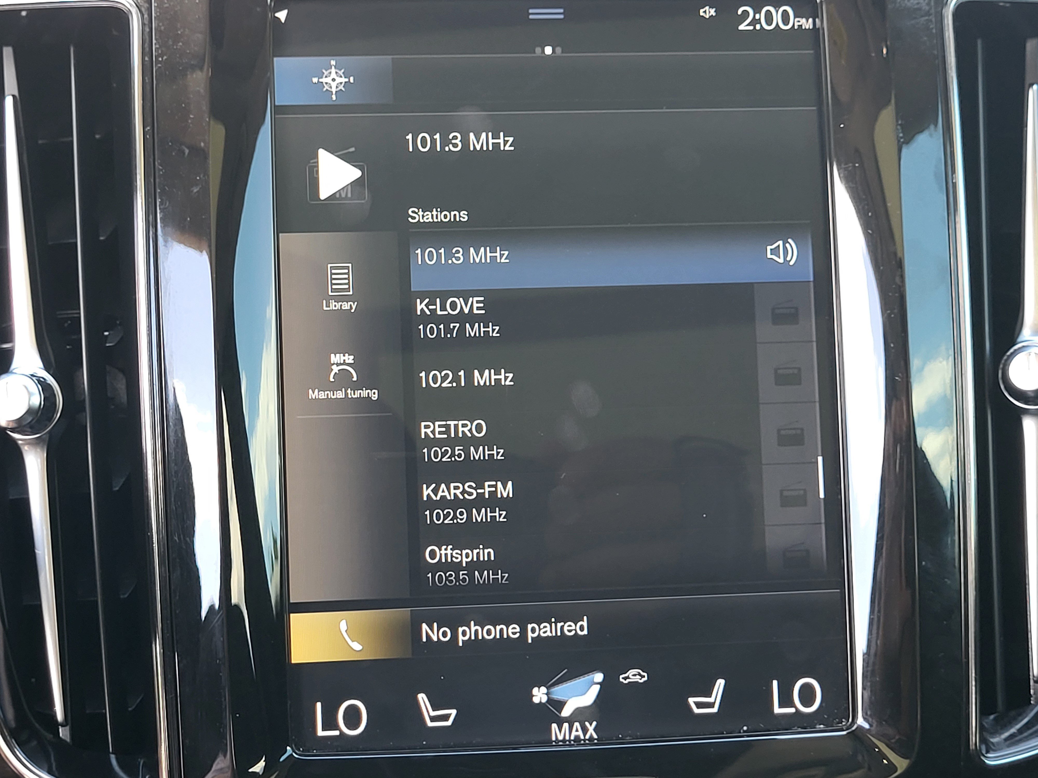 Used 2019 Volvo XC60 T6 Momentum w/ Advanced Package AWD/4WD image 16