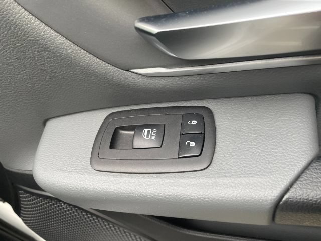 Used 2023 RAM 1500 Big Horn AWD/4WD image 18